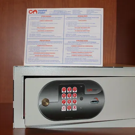 Отель Vitti Рим