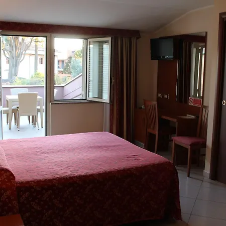Vitti Hotel