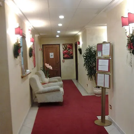 Vitti Hotel