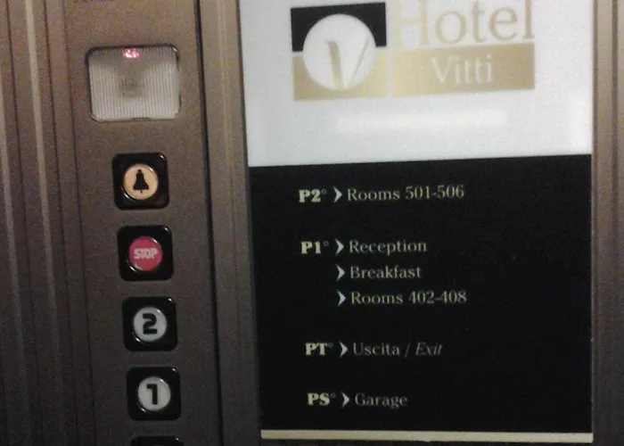 维蒂酒店 2* 罗马